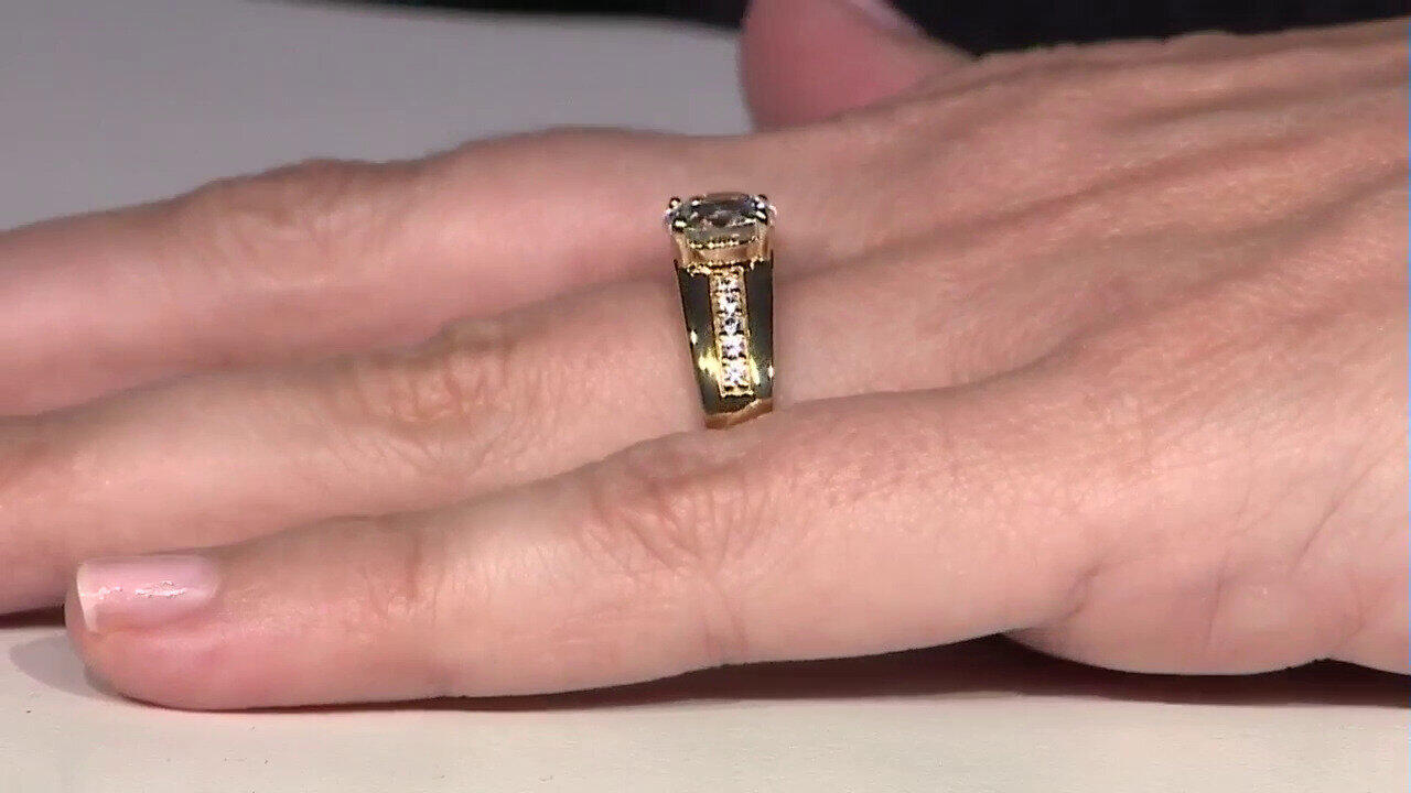 Video Zilveren ring met een witte topaas