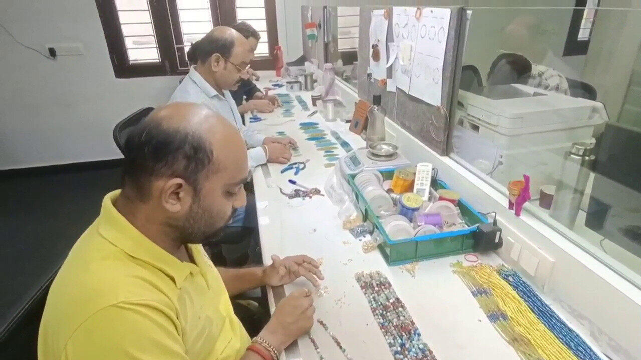 Visualizza l‘ultima asta di gioielli in Tv