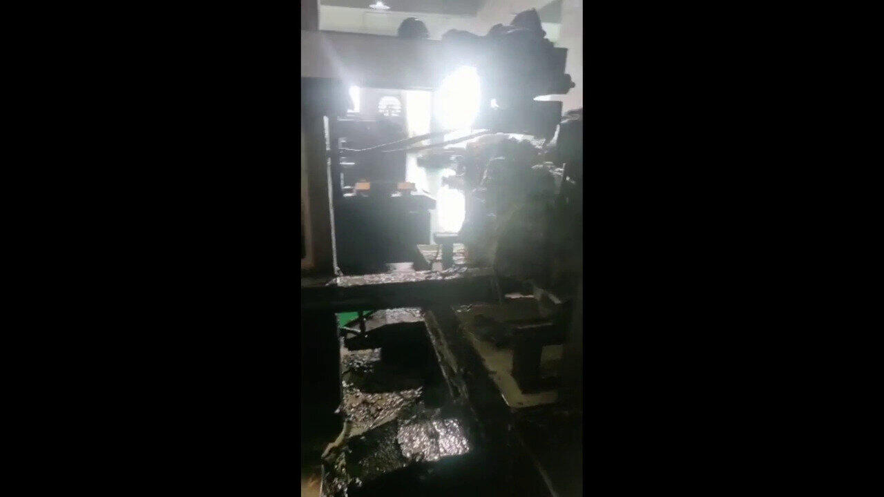 Video Orecchini in argento con Meteoriti di Aletai