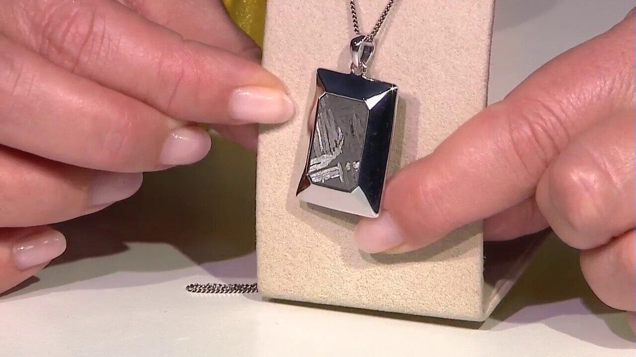 Video Aletai-Meteorite Silver Pendant
