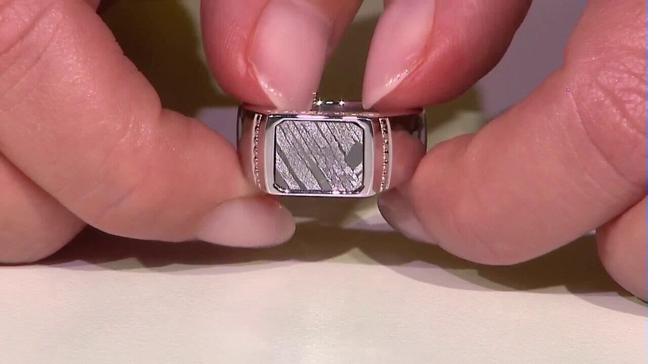 Video Anillo en plata con Meteorito Aletai