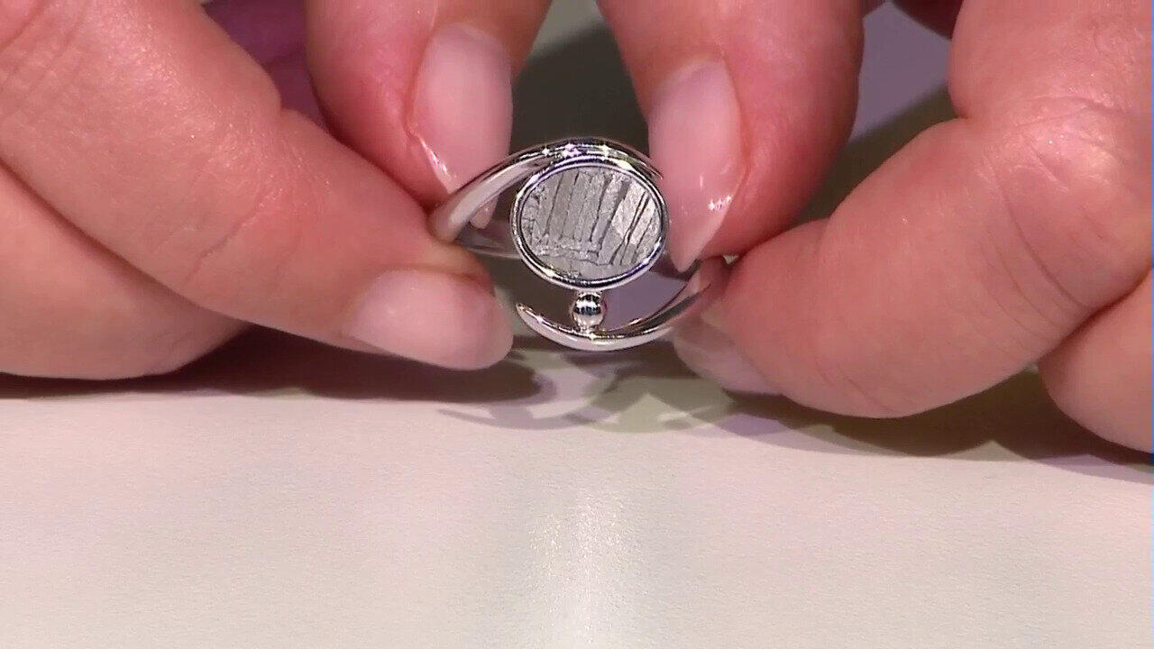 Video Anillo en plata con Meteorito Aletai