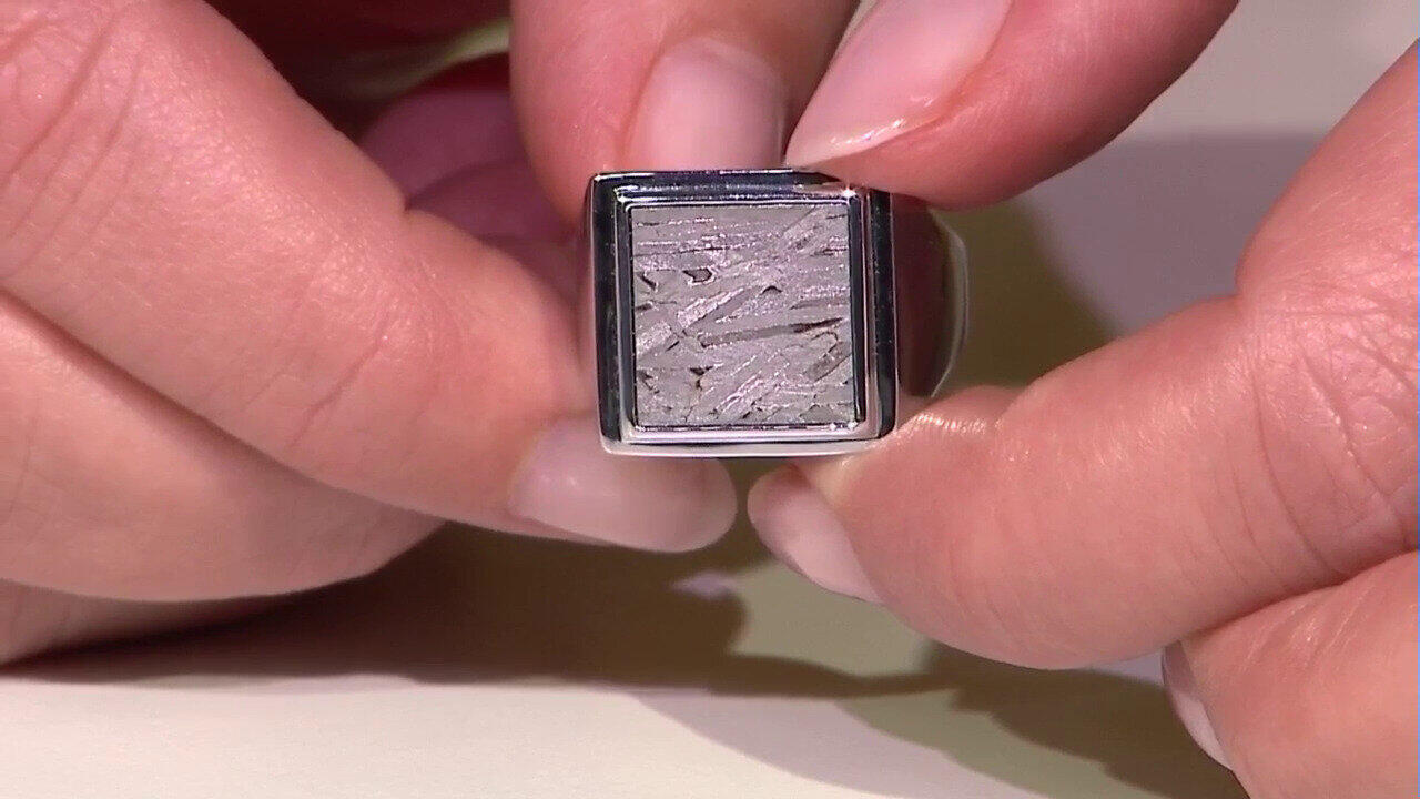 Video Anello in argento con Meteoriti di Aletai