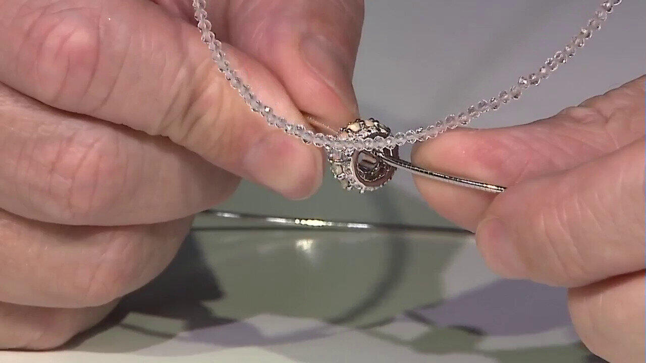 Video Colgante en plata con Ópalo de Welo (MONOSONO COLLECTION)