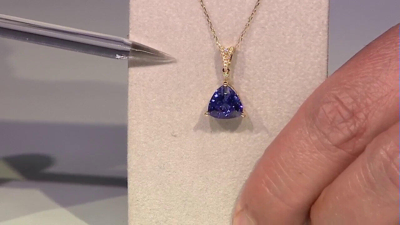 Video Gouden halsketting met een AAA tanzaniet (CIRARI)