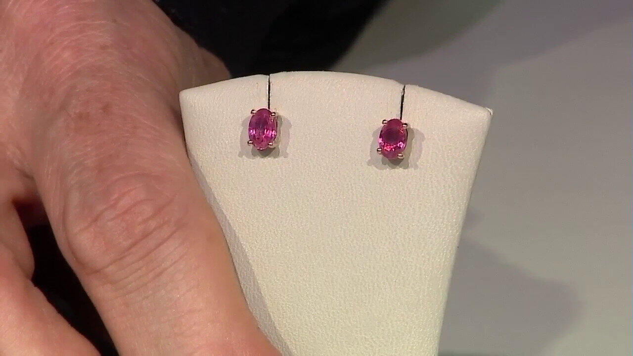 Video Gouden oorbellen met Madagaskar Roze Saffieren