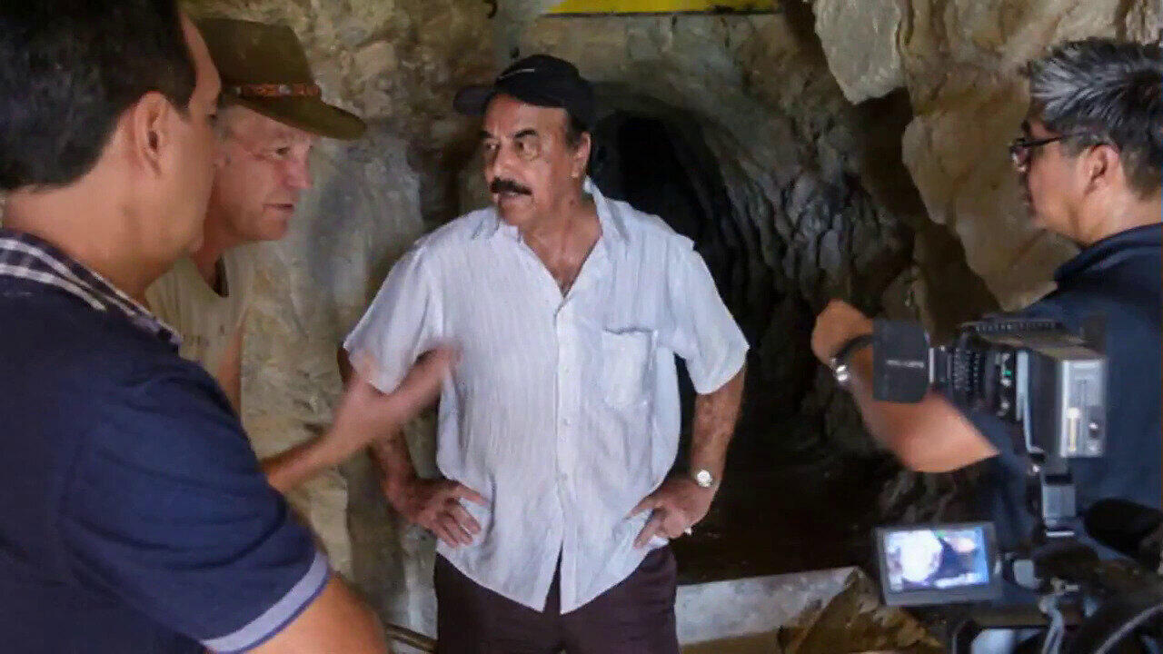 Video Paraiba-Turmalin-Goldhalskette (CIRARI)