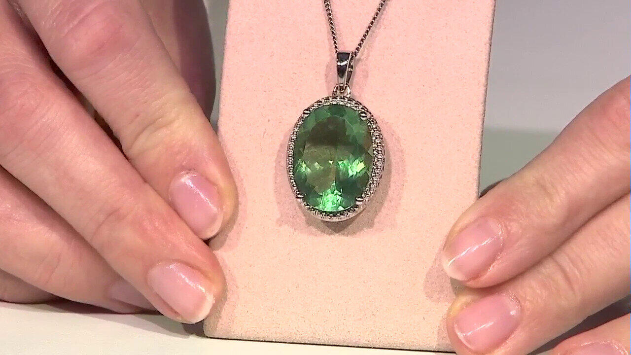 Video Ciondolo in argento con Fluorite Verde