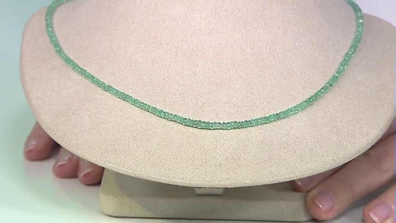 Video 10K Ceylon Blue Sapphire Gold Earrings