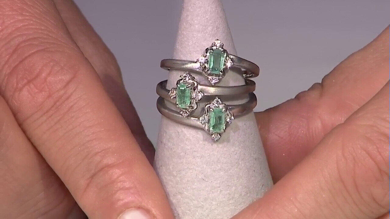 Video Anello in argento con Smeraldo Russo