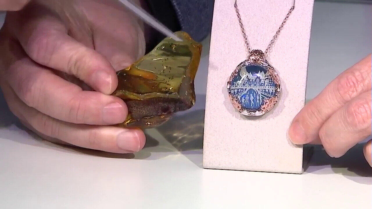 Video Collar en plata con Ámbar azul (Gems en Vogue)