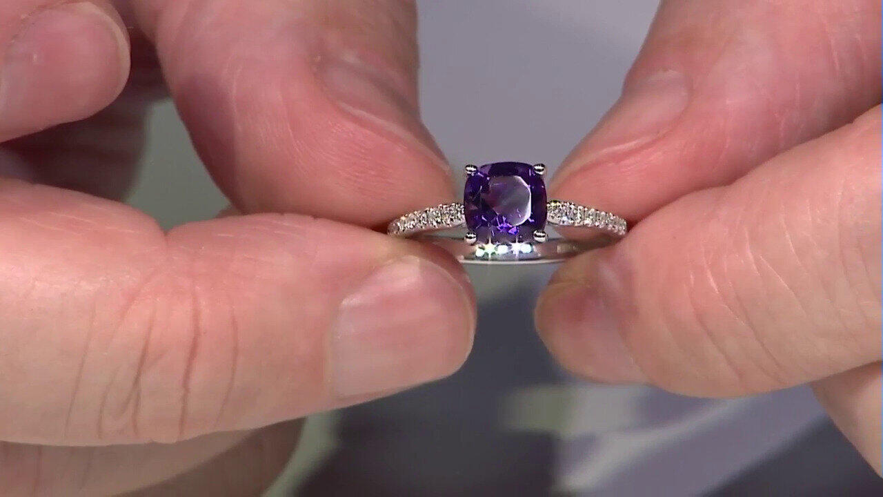 Video Gouden ring met een amethist