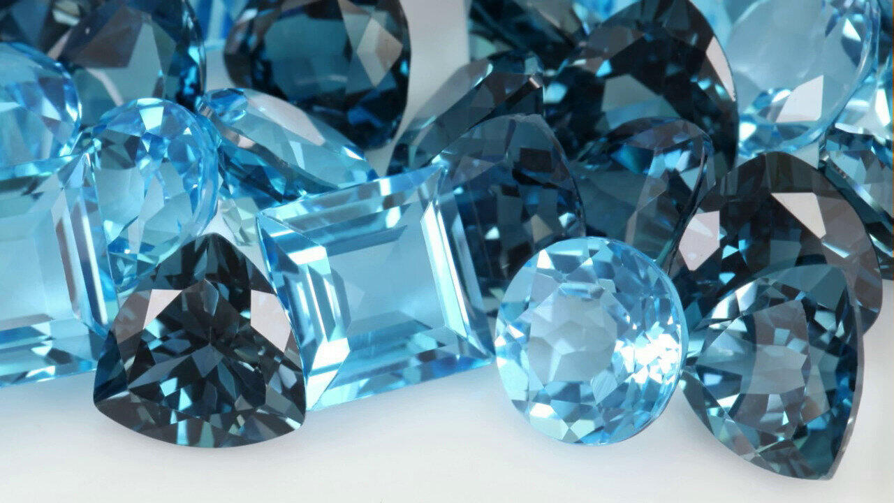 Video Londonblauer Topas-Goldhalskette