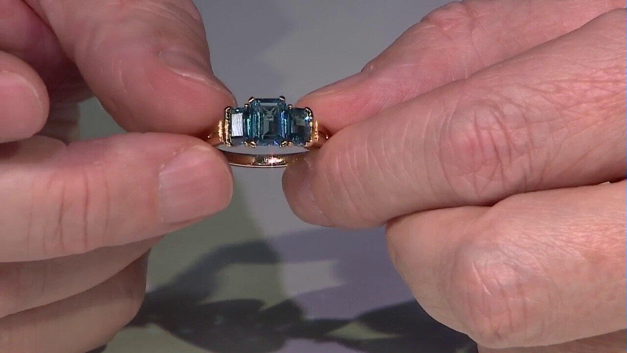 Video Anello in oro con Topazio Blu Londra