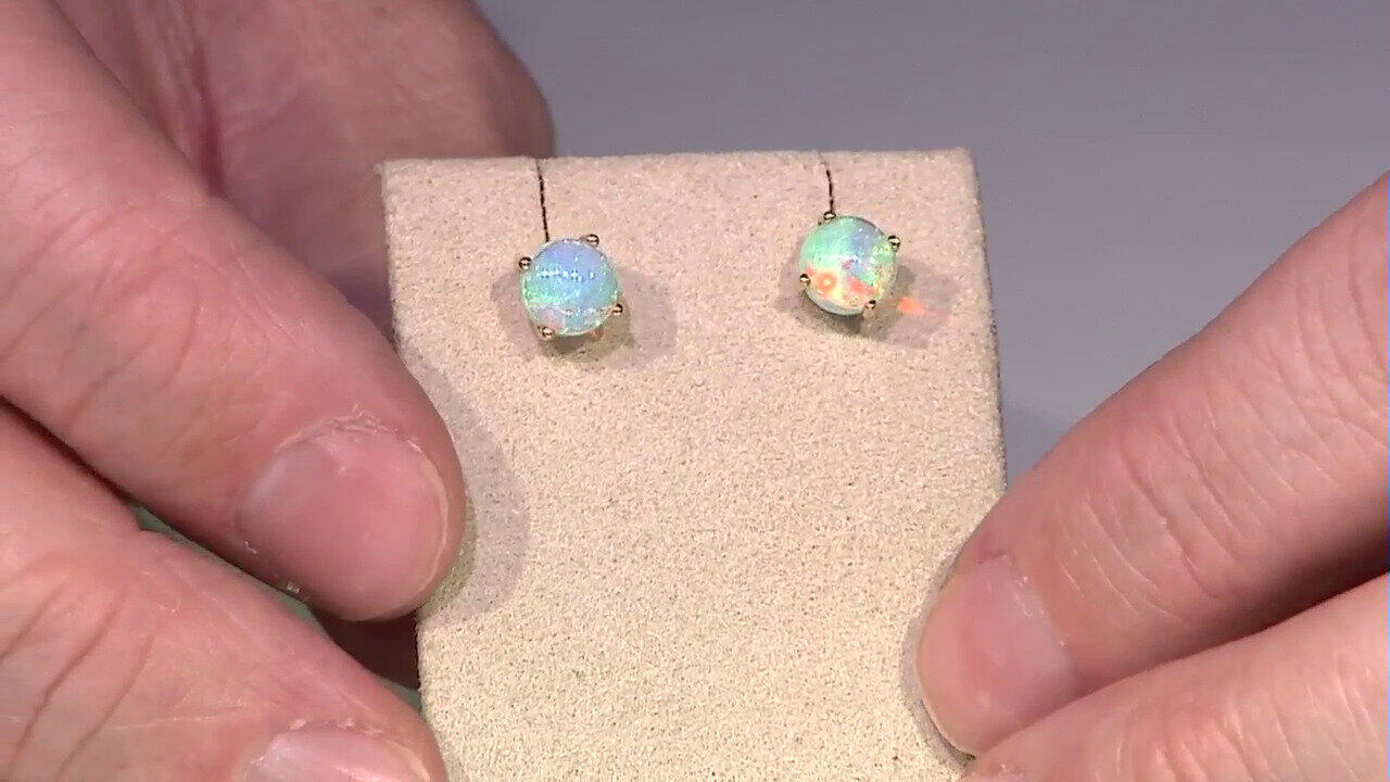 Video Pendientes en oro con Ópalo Welo AAA