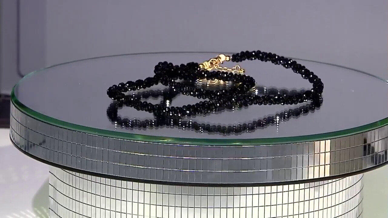 Video Collar en plata con Espinela negra