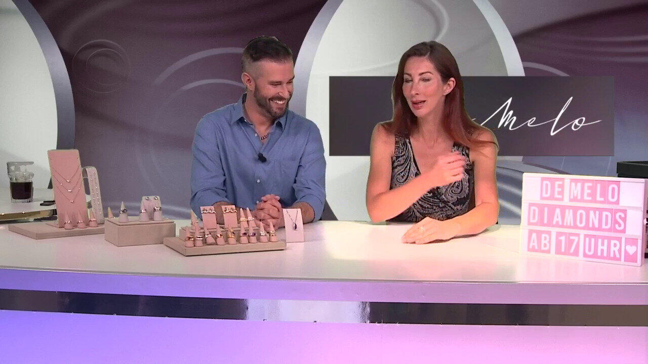 Video Zilveren ring met een zirkoon (de Melo)