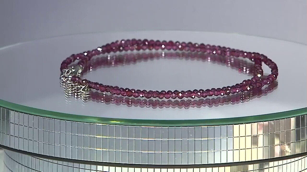 Video Magenta Garnet Silver Necklace