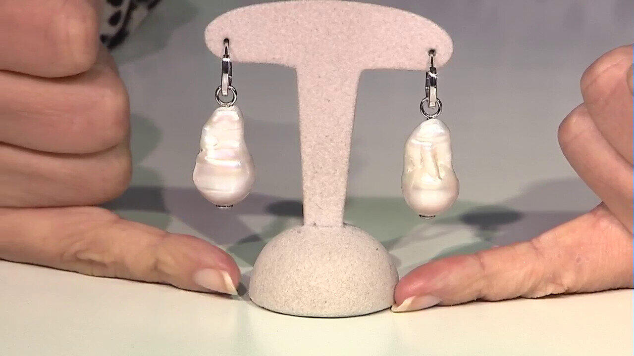 Video Orecchini in argento con Perla d'Acqua Dolce Bianca (TPC)