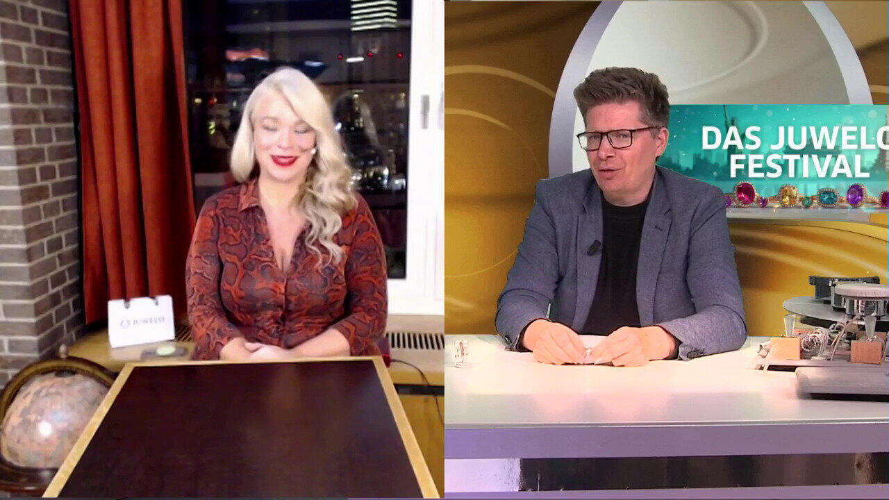 Video Zilveren ring met een maanlicht kwarts