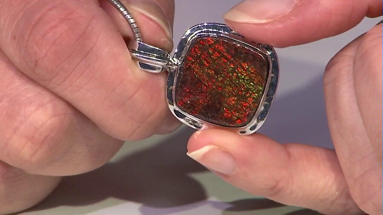 Visualizza l‘ultima asta di gioielli in Tv