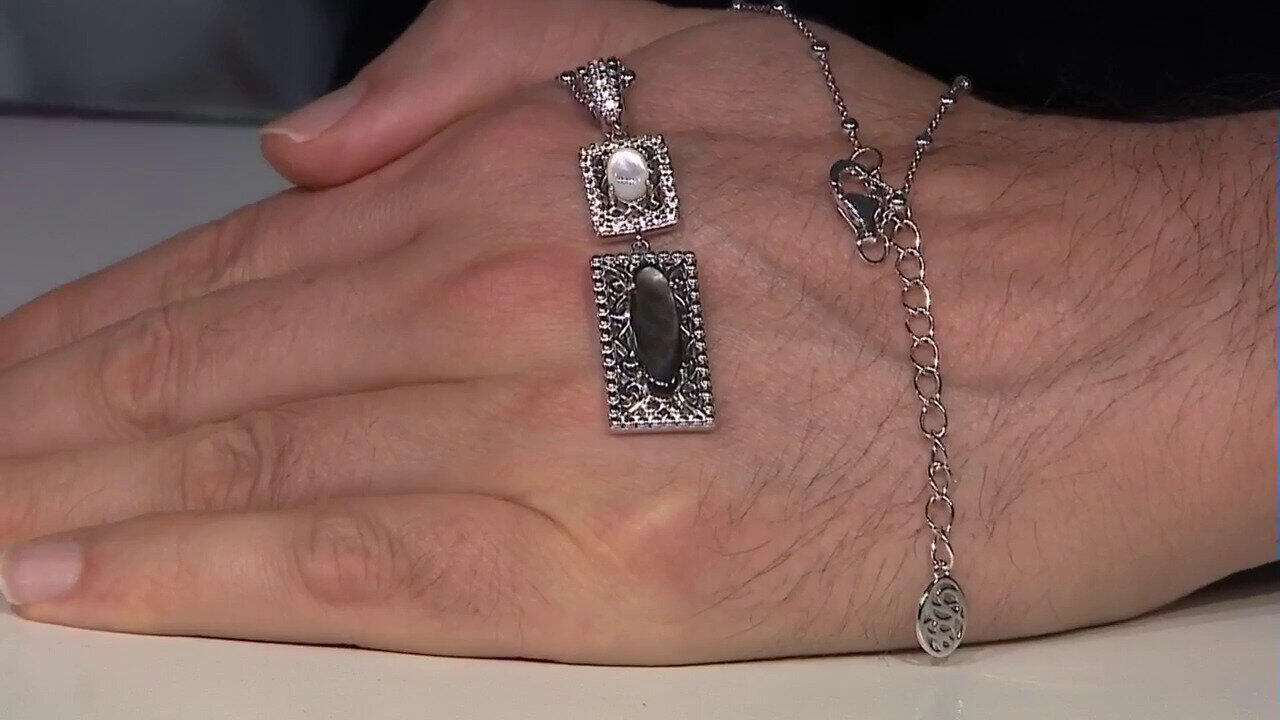 Visualizza l‘ultima asta di gioielli in Tv