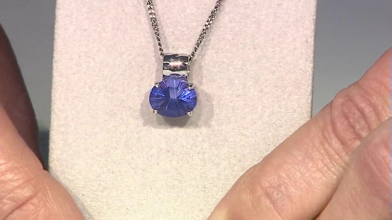 Visualizza l‘ultima asta di gioielli in Tv