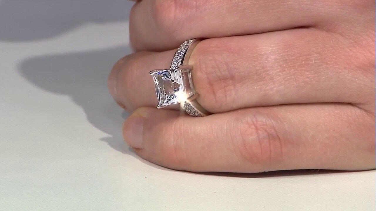 Visualizza l‘ultima asta di gioielli in Tv