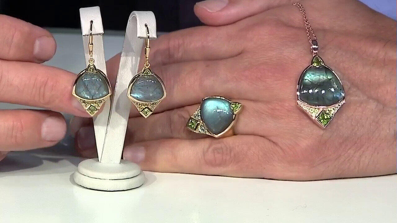 Voir l’enchère du bijou