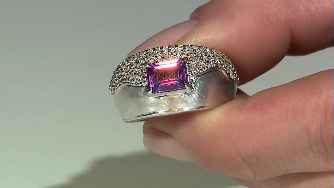 Visualizza l‘ultima asta di gioielli in Tv