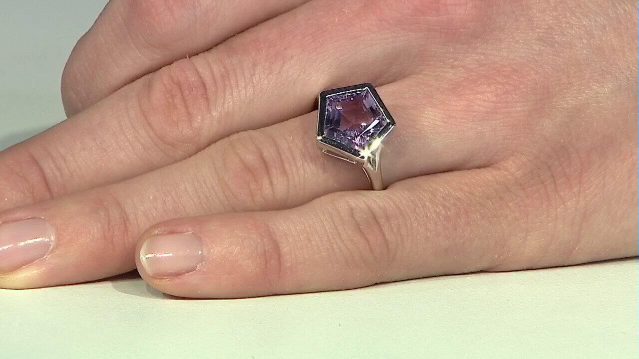 Visualizza l‘ultima asta di gioielli in Tv