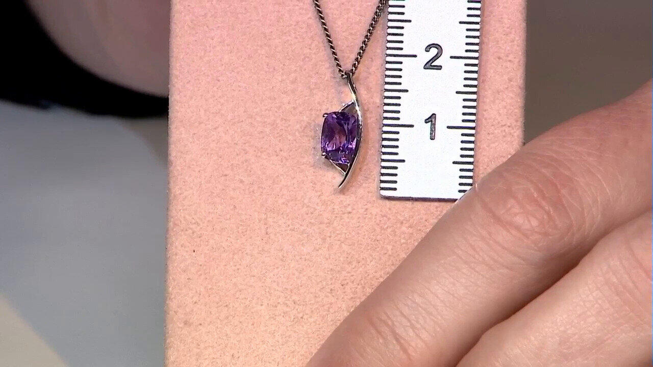 Visualizza l‘ultima asta di gioielli in Tv