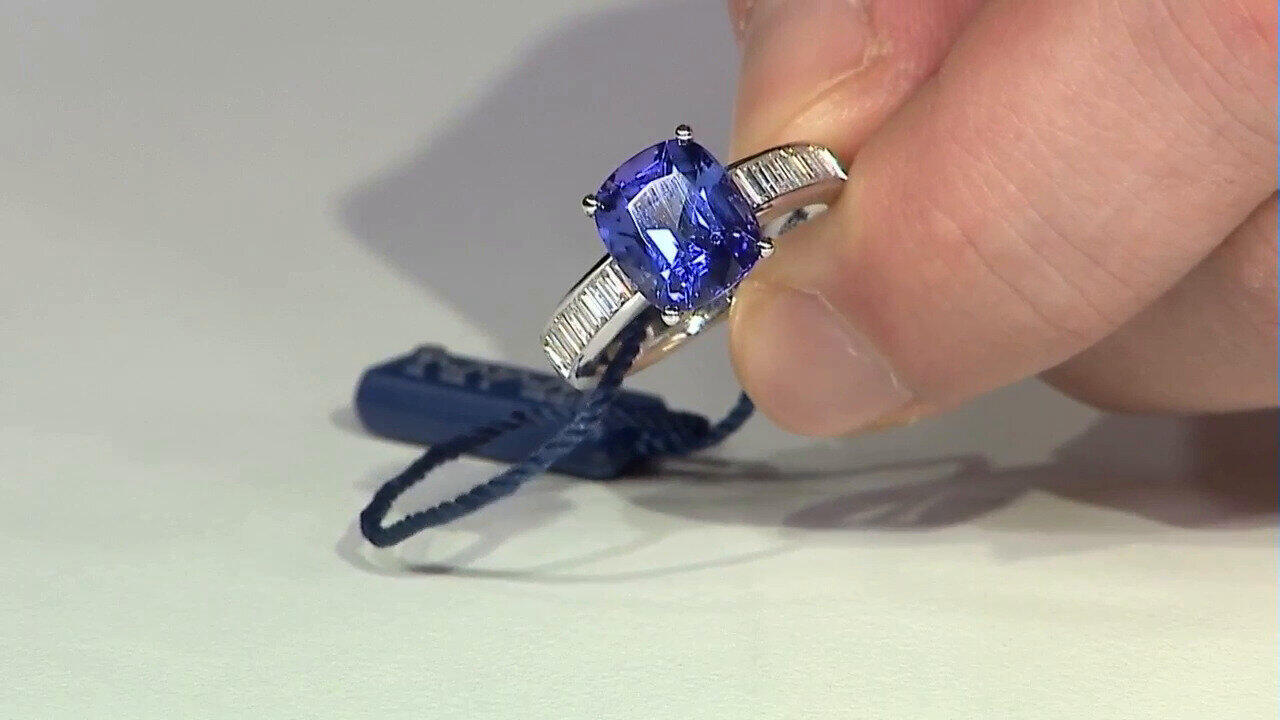 Visualizza l‘ultima asta di gioielli in Tv