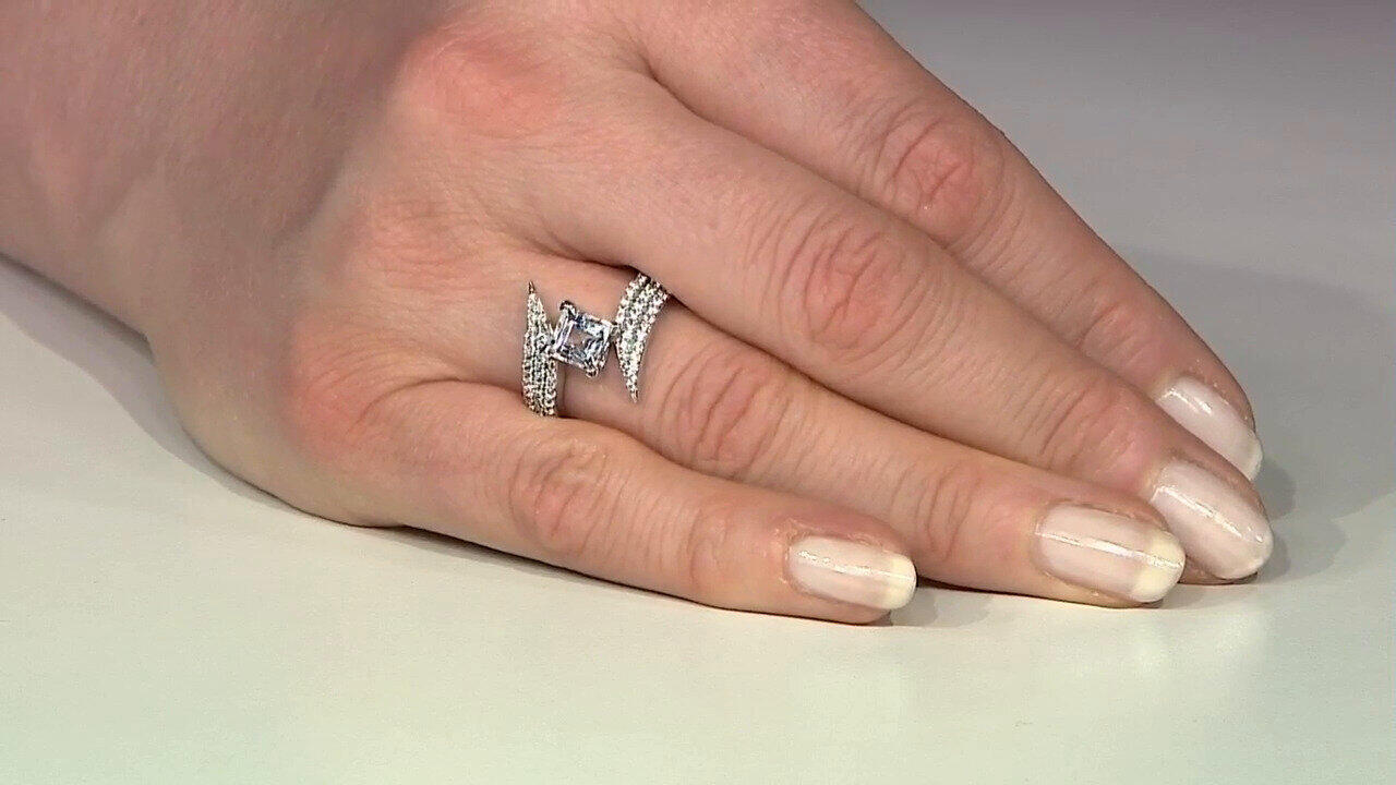 Visualizza l‘ultima asta di gioielli in Tv