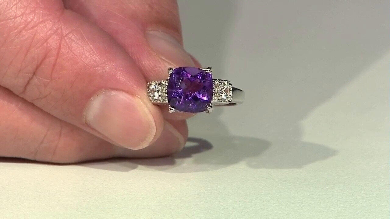 Voir l’enchère du bijou