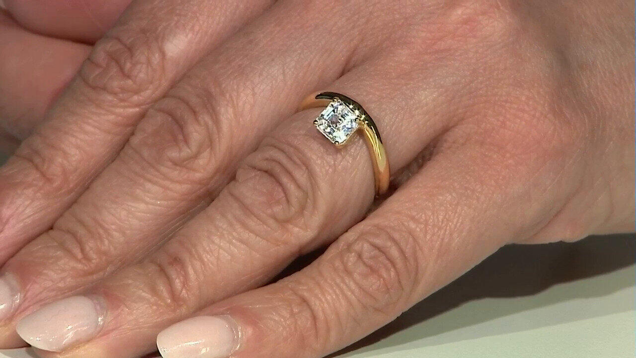 Visualizza l‘ultima asta di gioielli in Tv