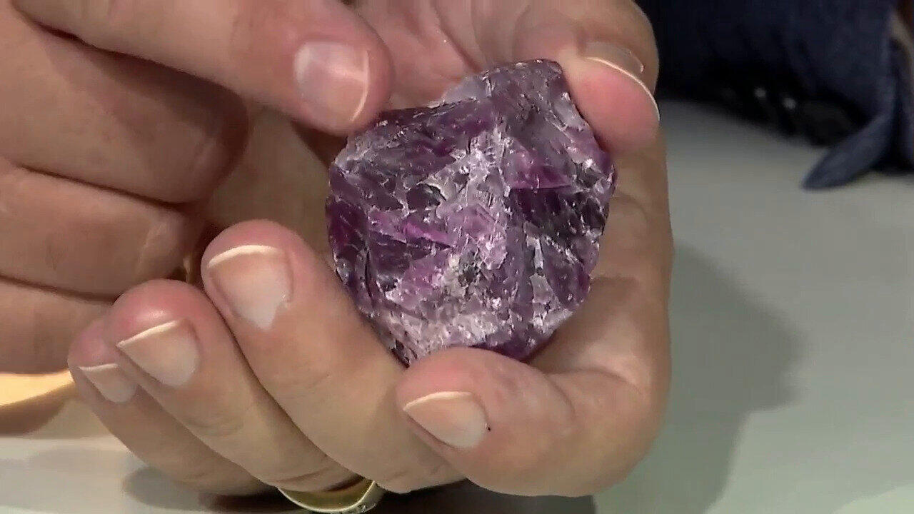 Visualizza l‘ultima asta di gioielli in Tv