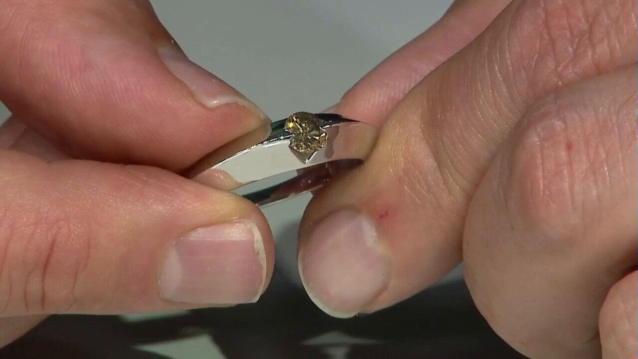 Visualizza l‘ultima asta di gioielli in Tv