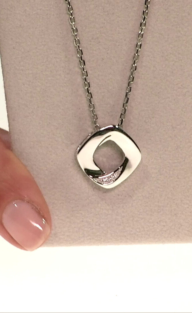 Voir l’enchère du bijou