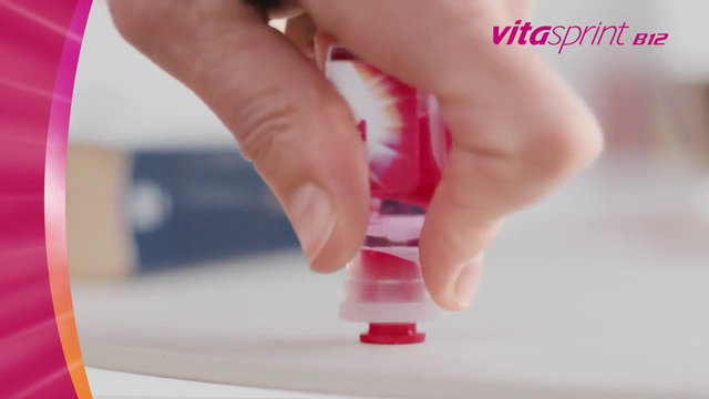 Vitasprint B12 Trinkfläschchen, mit Vitamin B12 für mehr Energie